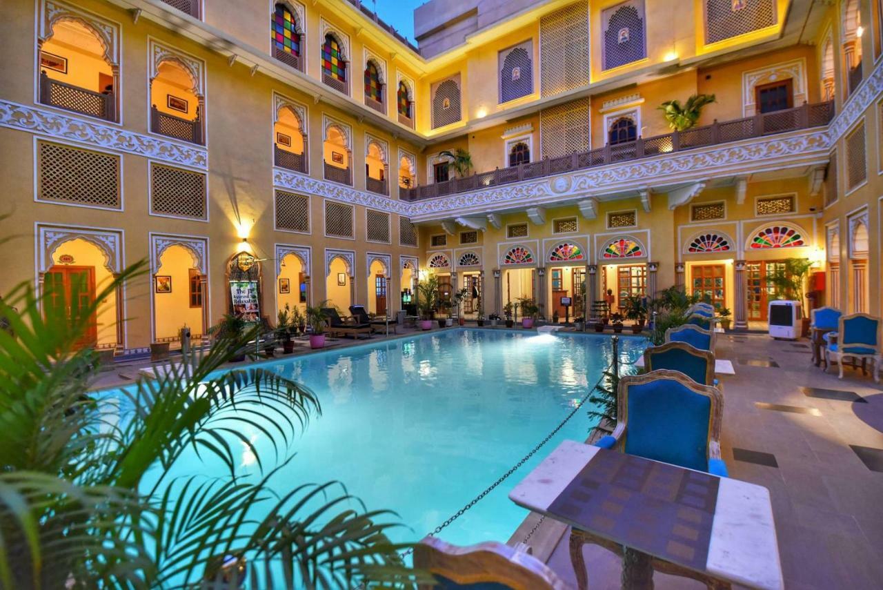 Nirbana Palace - A Heritage Hotel And Spa Джайпур Екстериор снимка
