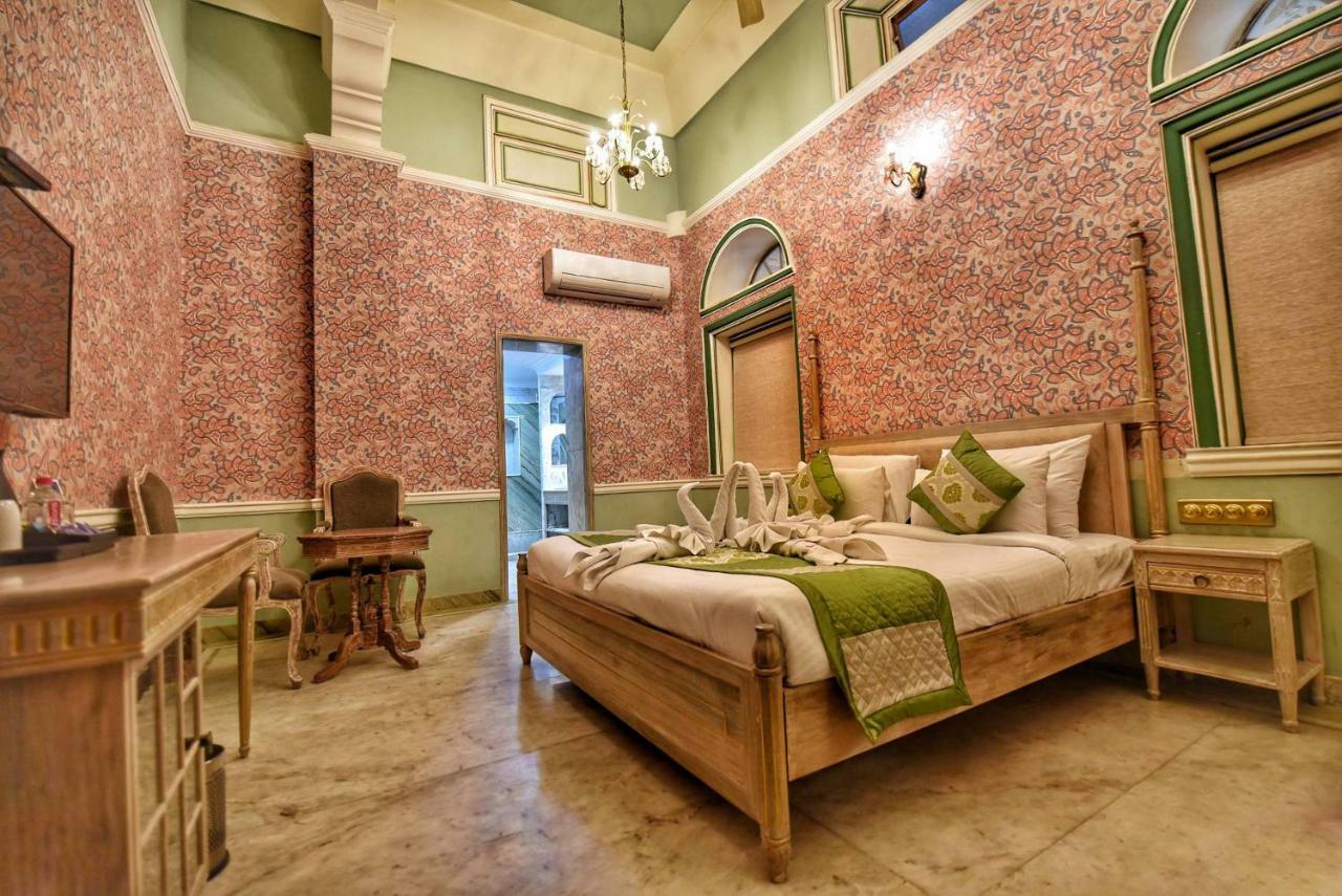 Nirbana Palace - A Heritage Hotel And Spa Джайпур Екстериор снимка