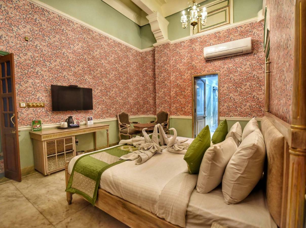 Nirbana Palace - A Heritage Hotel And Spa Джайпур Екстериор снимка
